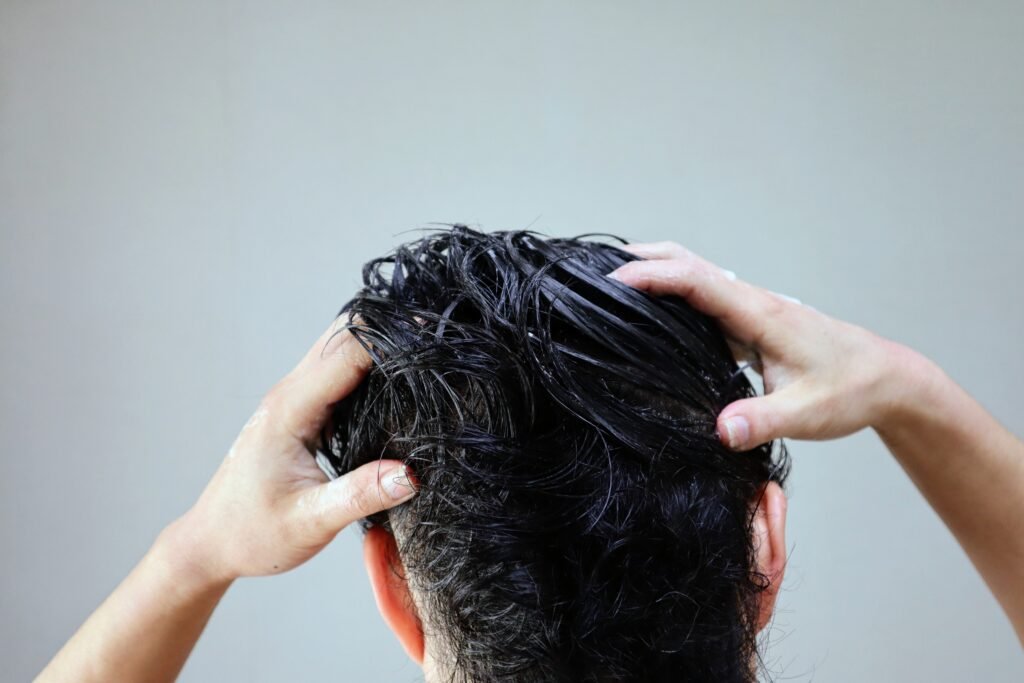 Does Shampooing Daily Cause Hair Loss
